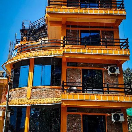 The Maple Inn Покхара Екстер'єр фото
